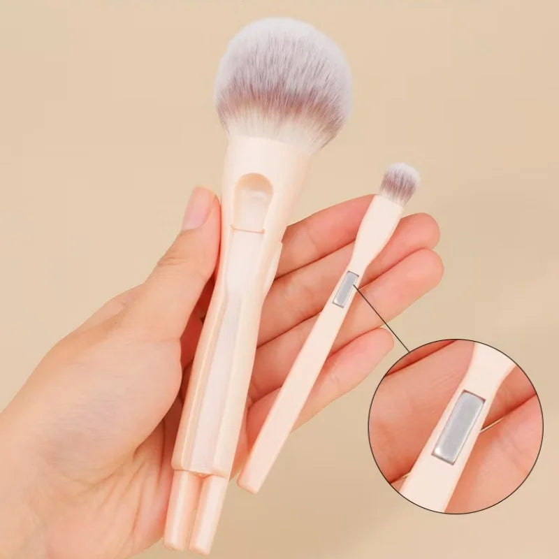 4-in-1 Magnetic Makeup Brush Set